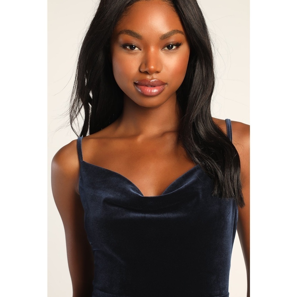 NWT Lulu’s Elegant Luxury Navy Blue Velvet Cowl Neck Maxi Dress Large Romantic - Picture 6 of 10